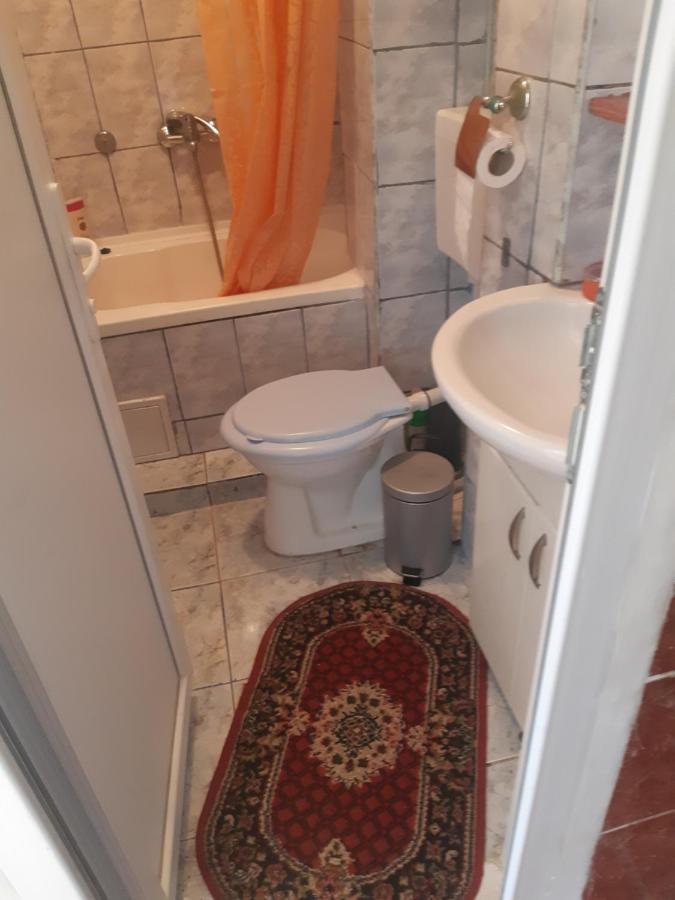 Lucian Studio Apartment บูคาเรสต์ ภายนอก รูปภาพ